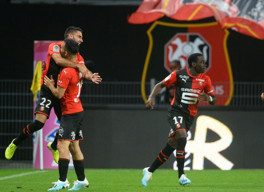 英雄联盟台服官网地址入口-里程碑夜新奥尔良鹈鹕刷新队史纪录，法甲关键时刻刷纪录，目标明确，更衣室氛围转暖(法甲2425积分榜)