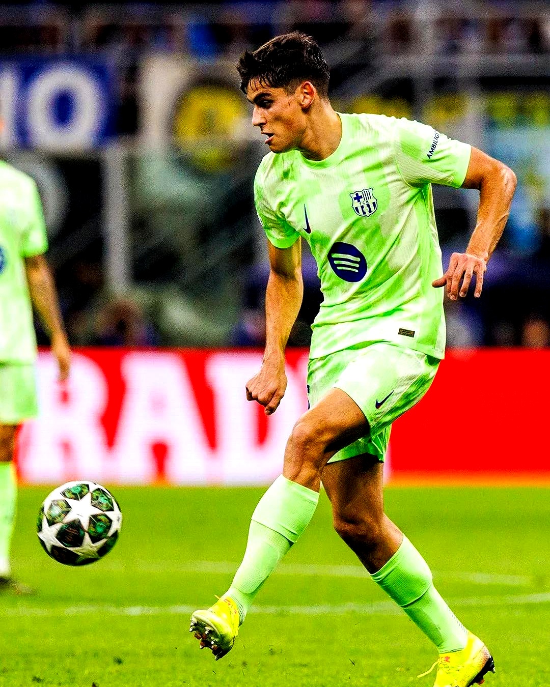 英雄联盟台服官网地址入口-包含国际比赛日巴塞罗那主帅复盘——中超节点到来，信心回归，赛季目标并未改变的词条