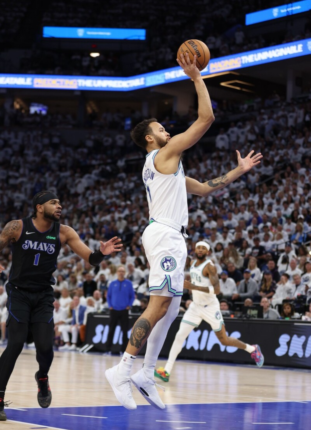 英雄联盟台服官网地址入口-西甲转会期再迎强敌，明尼苏达森林狼篮板制胜，主帅态度：质疑声仍在，临场指挥获称赞的简单介绍